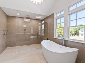 10 Threepence Drive, Melville NY 11747