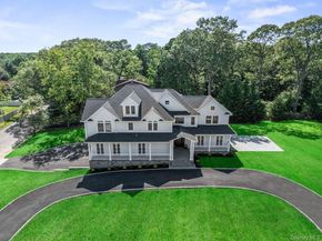 10 Threepence Drive, Melville NY 11747