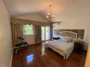 10 Mechanic Street, Glen Cove NY 11542