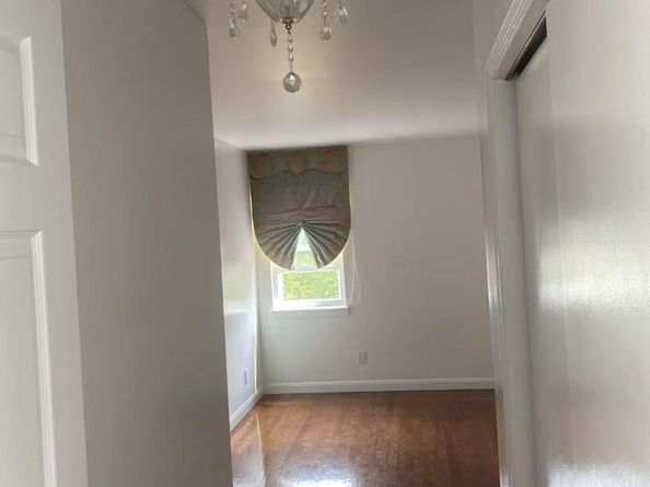 10 Mechanic Street, Glen Cove NY 11542