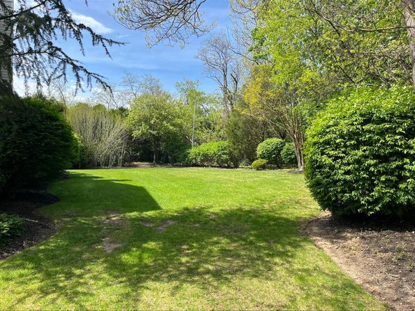 36 Vanderbilt 36 Vanderbilt Avenue, Saint James NY 11780