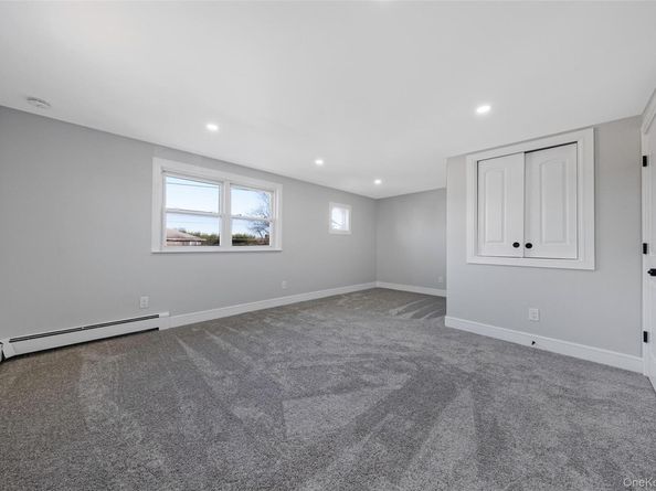 2810 Wynsum Avenue, Merrick NY 11566