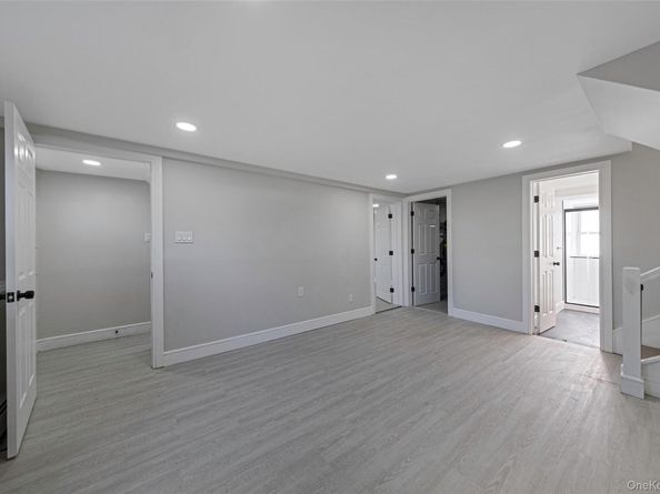 2810 Wynsum Avenue, Merrick NY 11566