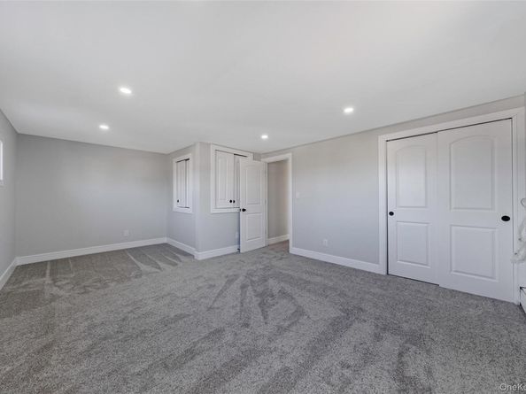 2810 Wynsum Avenue, Merrick NY 11566