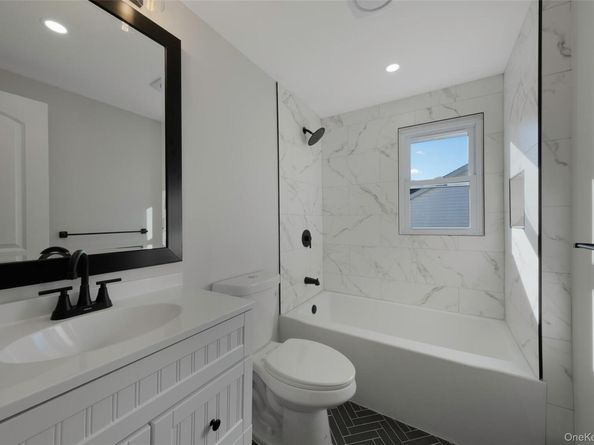 2810 Wynsum Avenue, Merrick NY 11566