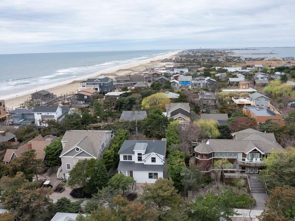 260 Wilmot Road, Ocean Beach NY 11770