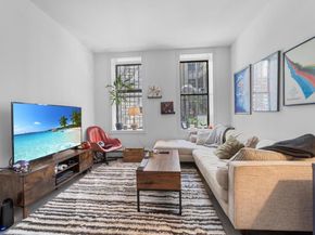 178 E 2 1B, New York (Manhattan) NY 10009