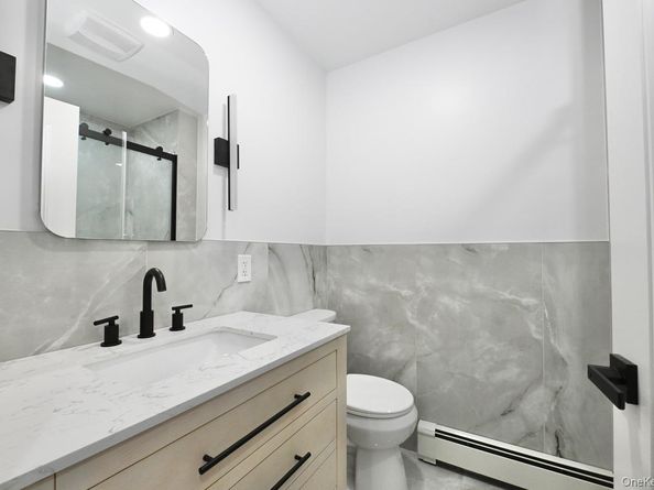 2 Little Hill Road, East Setauket NY 11733