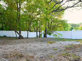 2 Little Hill Road, East Setauket NY 11733