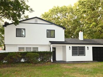2 Little Hill Road