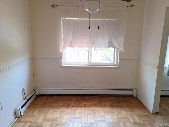 838 Pelhamdale Avenue 3R, New Rochelle NY 10801