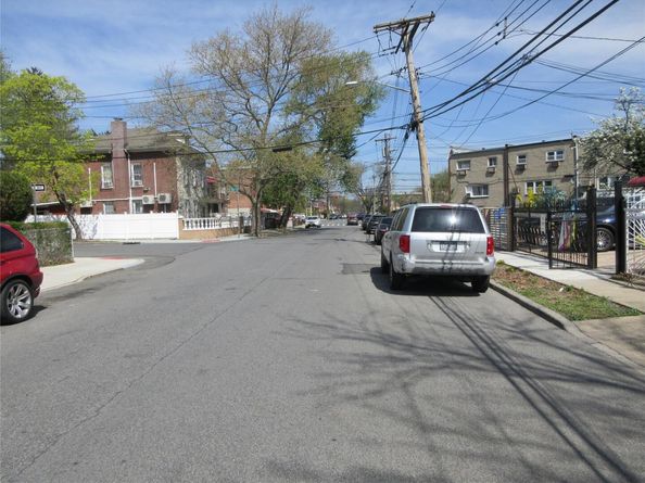 3922 Ely Avenue, Bronx NY 10466
