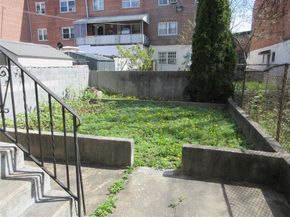 3922 Ely Avenue, Bronx NY 10466