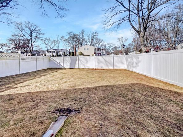 1 Charter Lane, Smithtown NY 11787