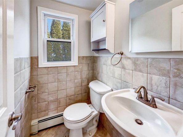 1 Charter Lane, Smithtown NY 11787