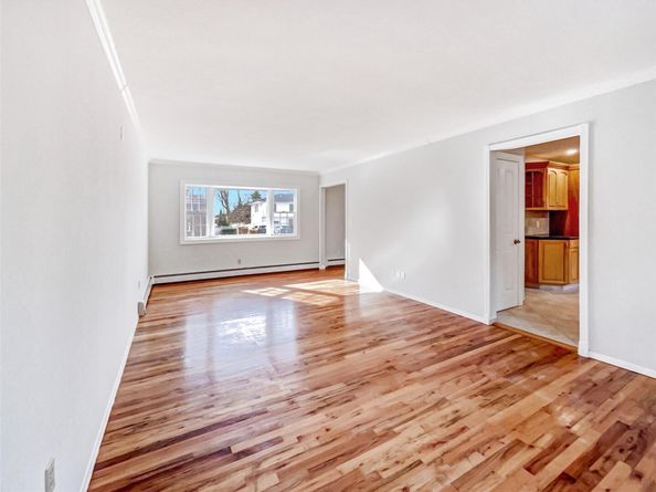 1 Charter Lane, Smithtown NY 11787