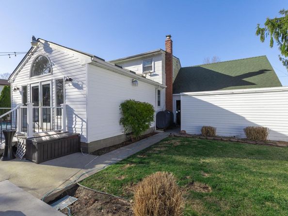 84 Riverside Avenue, Mastic Beach NY 11951
