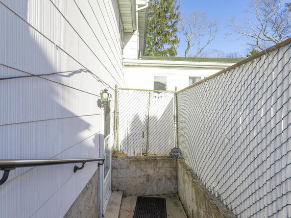 84 Riverside Avenue, Mastic Beach NY 11951