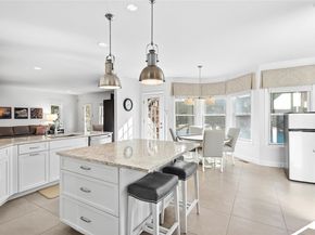 1 Seasons Lane, Southampton NY 11968