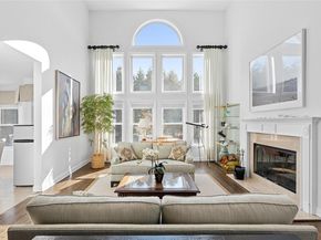 1 Seasons Lane, Southampton NY 11968
