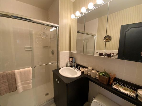 27110 Grand Central Parkway 33D, Floral Park NY 11005