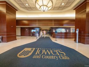 27110 Grand Central Parkway 33D, Floral Park NY 11005