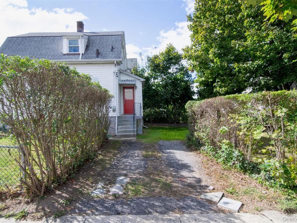 130 Trenton Avenue, White Plains NY 10606