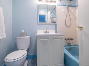 75 Noble Street 219, Lynbrook NY 11563