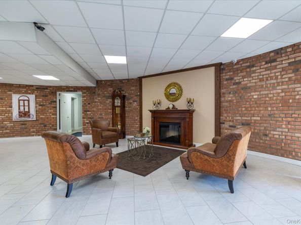 75 Noble Street 219, Lynbrook NY 11563