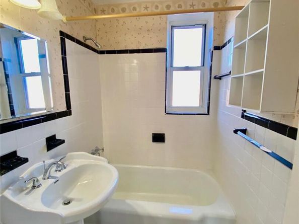 1 Sadore Lane 7O, Yonkers NY 10710