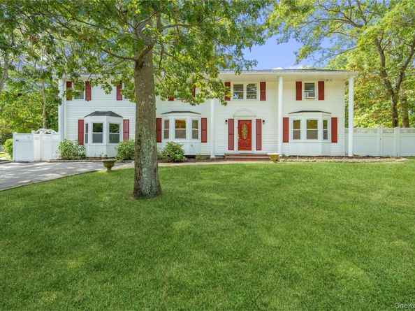 2 Mount Sinai Avenue S, Port Jefferson Station NY 11776