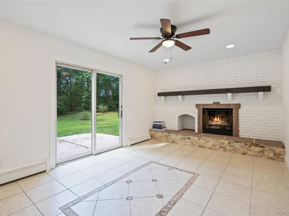 2 Mount Sinai Avenue S, Port Jefferson Station NY 11776