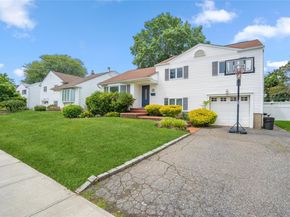 58 Circle Drive, Syosset NY 11791