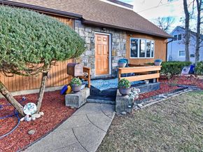 467 Carlls Path Path, Deer Park NY 11729