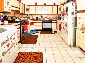 467 Carlls Path Path, Deer Park NY 11729