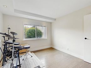 5-16 115th 516C, College Point NY 11356
