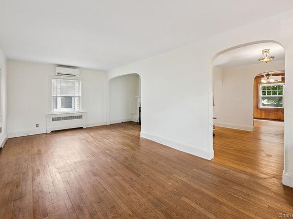 32 aka 26 Beechwood Terrace, Yonkers NY 10705