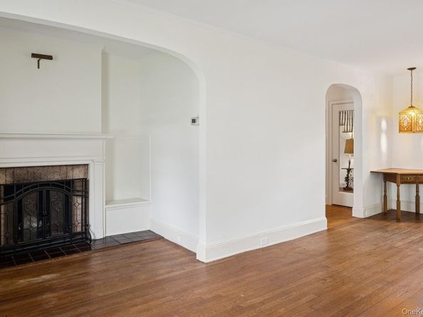 32 aka 26 Beechwood Terrace, Yonkers NY 10705