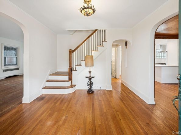32 aka 26 Beechwood Terrace, Yonkers NY 10705