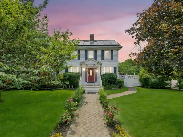 118 Grant Avenue, Albertson NY 11507
