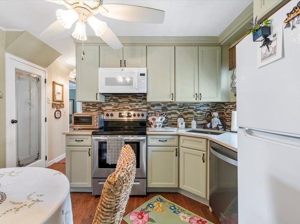 118 Evans Avenue, Oceanside NY 11572