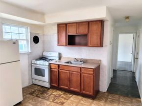 1056 E Arthur Street, Uniondale NY 11553