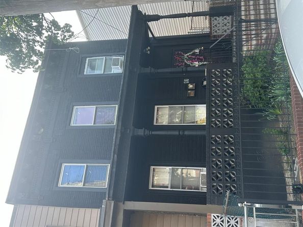 90 Wyona Street, Brooklyn NY 11207