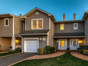 11 Ocean Watch Court