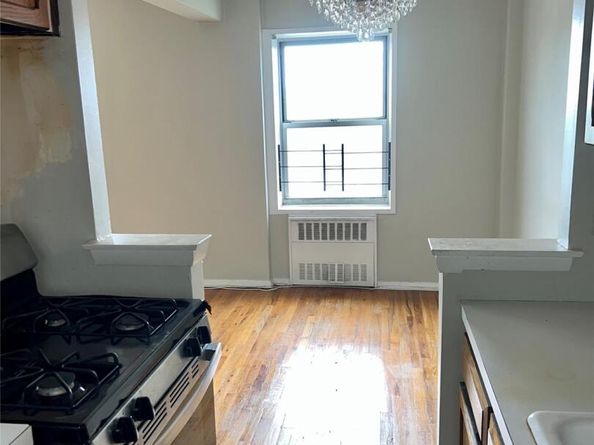 415 Gramatan Avenue 5D, Mount Vernon NY 10552