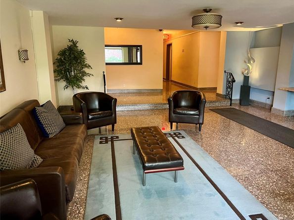 415 Gramatan Avenue 5D, Mount Vernon NY 10552