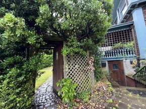 20 Ridge Road, Douglaston NY 11363