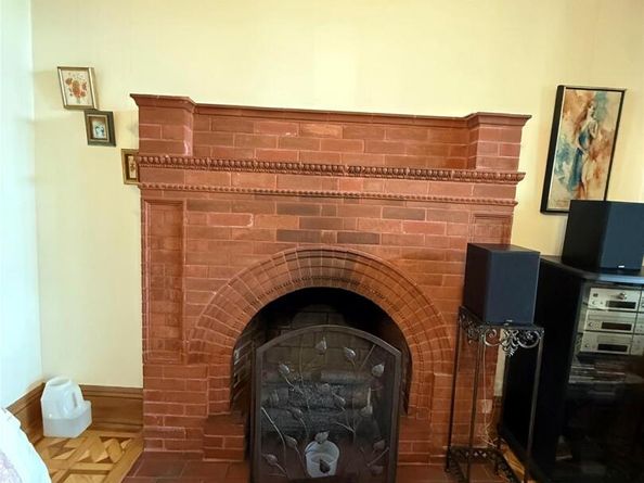 20 Ridge Road, Douglaston NY 11363