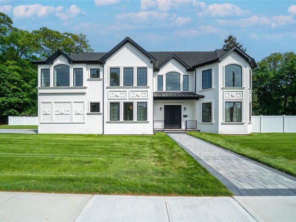 1259 Waterview Drive, Rockville Centre NY 11570