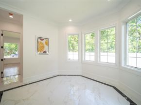 1259 Waterview Drive, Rockville Centre NY 11570